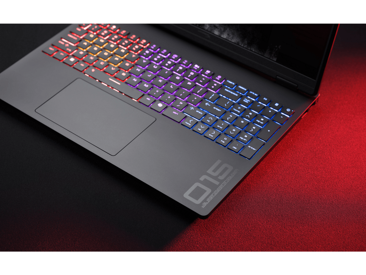 HyperX OMEN 15 inch Gaming Laptop PC 15-gb0555AX, Black +HyperX Pulsefire Fuse Wireless Gaming Mouse (Black) + HyperX Cloud Stinger 2 Core- Gaming Headset