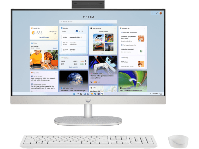 HP 23.8 inch All-in-One 24-cr0223d PC - 23.8-inch - Shell white (B6NU7PA)